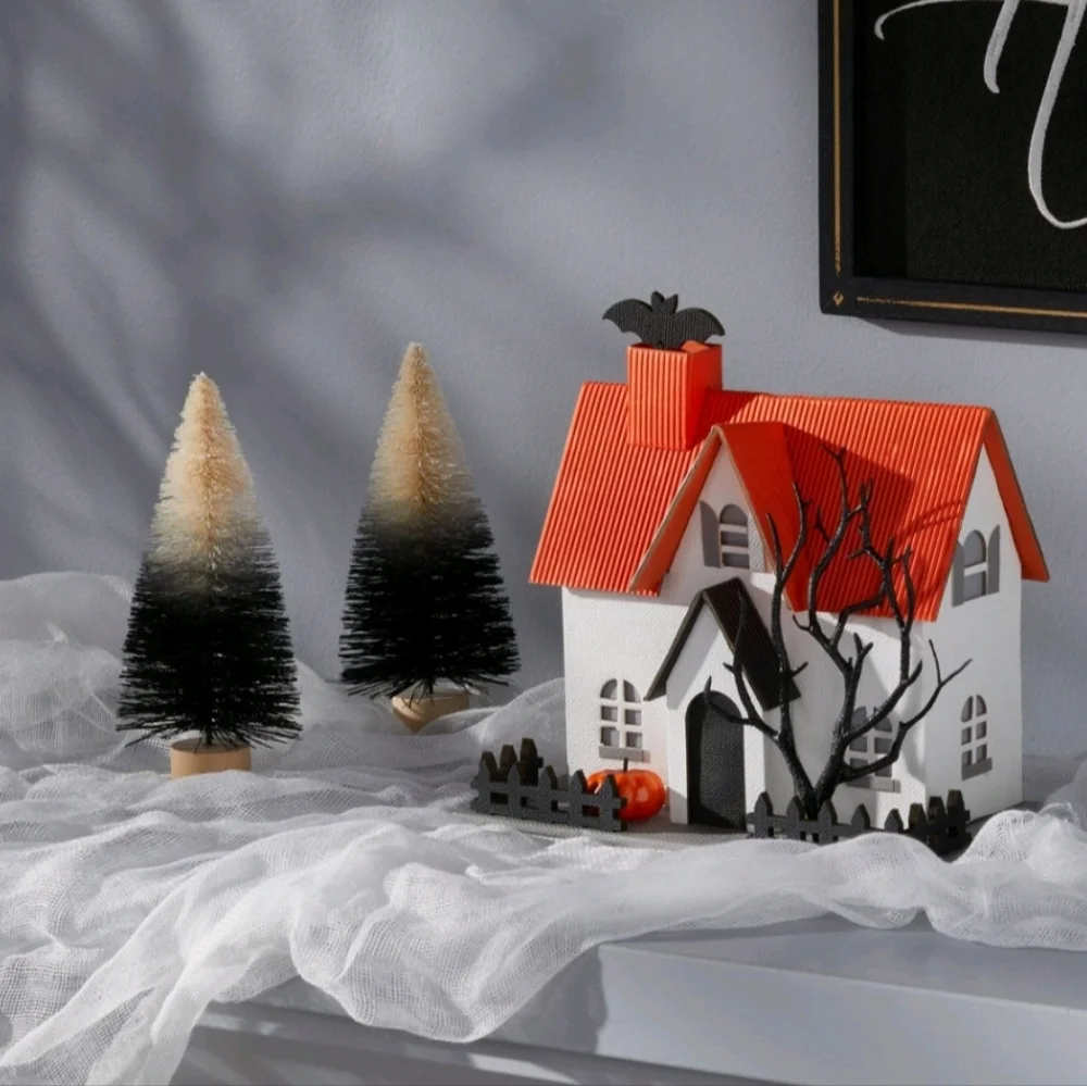 Target Hyde & EEK! 2pk Black & Cream Ombre Bottle Brush Tree Set